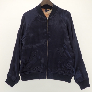 ネイビー 4492 百豚 リバーシブル ブルゾン 最新の買取相場ご紹介