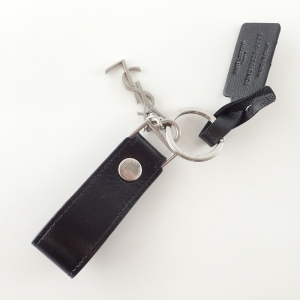 ブラック 518323 レザー キーリング キーホルダー 最新の買取相場ご紹介