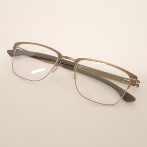 アイシーベルリン グレー THE LONE WOLF パールテンプル ウェリントンメガネ 最新の買取相場ご紹介