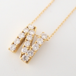 アーカー プルミエトワール イニシャルネックレス 最新の買取相場ご紹介