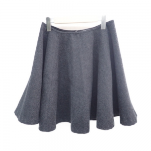 ヨーコチャン YCS-13FW-007 ウール アンゴラ サーキュラ スカート 最新の買取相場ご紹介