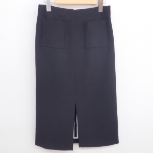 REYC 黒 前スリット入り タイト スカート 最新の買取相場ご紹介