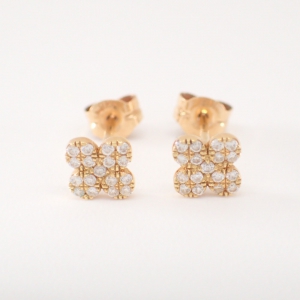 アーカー ペタルパヴェピアス 最新の買取相場ご紹介