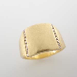 ハム K18 KUMO スモールメレダイヤリング 最新の買取相場ご紹介