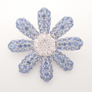 ミオハルタカ K18WG ブルーマーガレット ペンダントトップ 最新の買取相場ご紹介