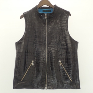 ゼルパリ クロコダイルレザー ジップアップベスト 最新の買取相場ご紹介