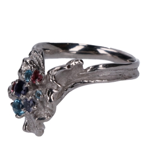 マルチカラーストーンデザインリング K18WG 最新の買取相場ご紹介