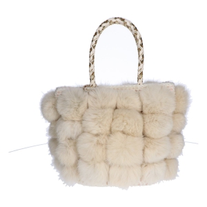 白 ペーリ ファーハンドバッグ 最新の買取相場ご紹介