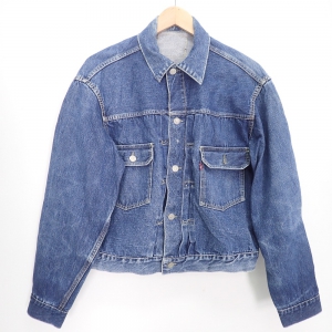 リーバイス 507XX 2ndモデル 裏ボタン刻印なし BIG E 両面赤タブ 均等V セカンドデニムジャケット 最新の買取相場ご紹介