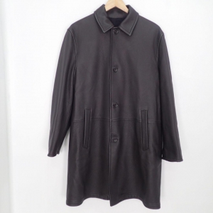 ダンヒル ブラック リバーシブル レザーカシミヤ ステンカラーコート 最新の買取相場ご紹介