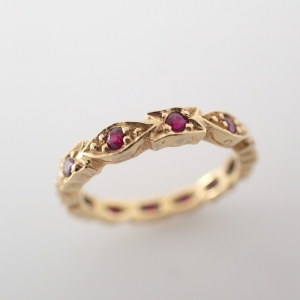 K18WG RUBY TINY ANTIQUE RENAISSANCE BAND 3g 最新の買取相場ご紹介