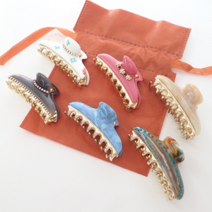 アッカ スワロフスキー  ヘアクリップ ラージ  計6点 最新の買取相場ご紹介