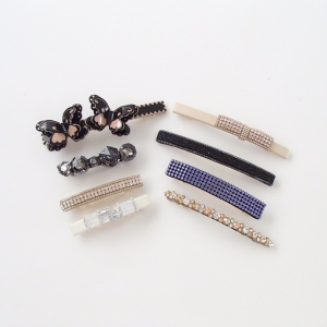 アッカ ビジュー・リボン・バタフライ バレッタ 計8点 最新の買取相場ご紹介