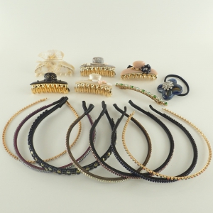 アッカ クリップ・カチューシャ・ヘアゴム・バレッタ 計14点 最新の買取相場ご紹介