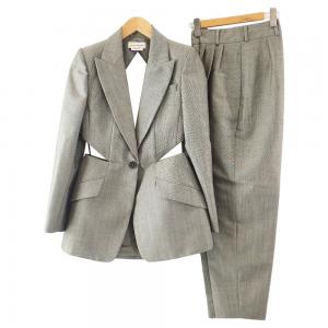 アレキサンダーマックイーン グレー系 オープンバック セットアップ 最新の買取相場ご紹介