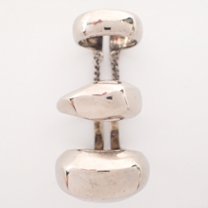 アレキサンダーマックイーン シルバー トリプルリング 最新の買取相場ご紹介