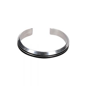 トムホーク 2ライン バングル 最新の買取相場ご紹介