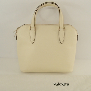 ヴァレクストラ ホワイト 75th スモールハンドバッグ 最新の買取相場ご紹介