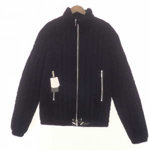 エンポリオアルマーニ 91R900 ベルベット ダウンブルゾン 最新の買取相場ご紹介