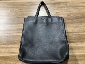 ヴァレクストラ ブラック Vノース トートバッグ 最新の買取相場ご紹介