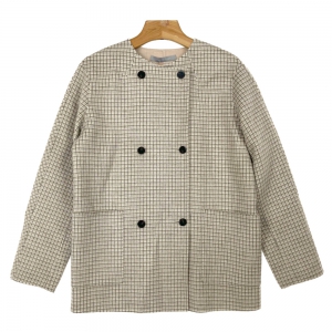 セオリーリュクス New Motion Caspia ノーカラーショート丈ピーコート 最新の買取相場ご紹介