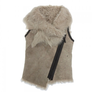 アイボリー トスカーナラムスキン ファー ジレ 最新の買取相場ご紹介