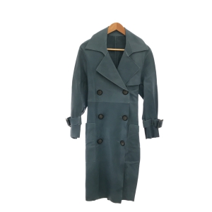 ブルー ラムレザー トレンチコート 最新の買取相場ご紹介