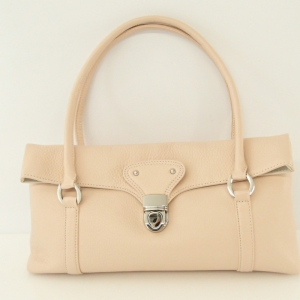 濱野皮革工藝 09 ソフトフローラル ショルダーバッグ 最新の買取相場ご紹介