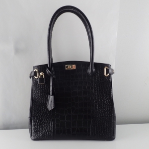 濱野皮革工藝 クラッシー アーバントートバッグ 最新の買取相場ご紹介