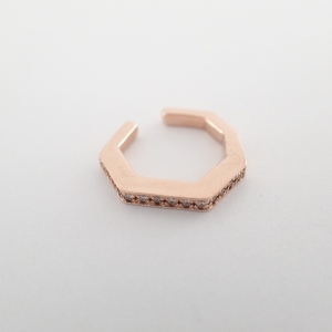 ヒロタカ K10YG マンハッタン オクタゴン ダイヤモンド イヤーカフ 最新の買取相場ご紹介