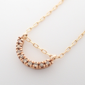 ヒロタカ K10 0.04 Bow ダイヤ ネックレス 最新の買取相場ご紹介