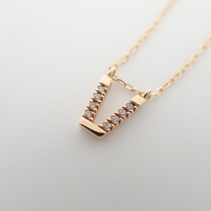 ヒロタカ K10YG MH43KPN Manhattan Vロゴ ダイヤ ネックレス 最新の買取相場ご紹介