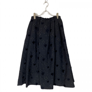 スタイリスト大草直子さん別注 ジャガードフレアスカート 最新の買取相場ご紹介