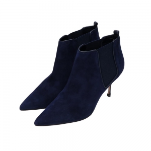 マノロブラニク スエード サイドゴアヒール ショートブーツ 最新の買取相場ご紹介