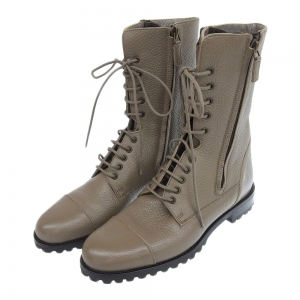 マノロブラニク シボレザー レースアップサイドジップブーツ 最新の買取相場ご紹介