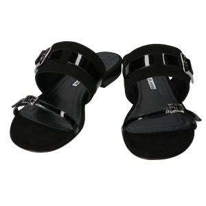 マノロブラニク 19SS CAMBIORAFLAT サンダル 最新の買取相場ご紹介