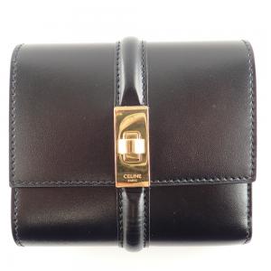 セリーヌ ブラック スモールトリフォールドウォレット 最新の買取相場ご紹介