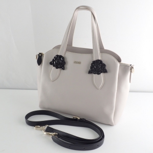 グレー ローズローズ 2WAYショルダーバッグ 最新の買取相場ご紹介