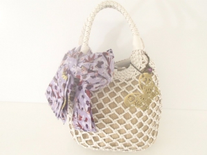 ホワイト メッシュ　レザーバッグ  最新の買取相場ご紹介