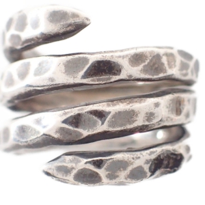 市松 SV ハンマリング スパイラル リング 最新の買取相場ご紹介