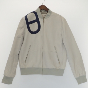 ラムレザー シェーヌダンクル ジップアップジャケット 最新の買取相場ご紹介