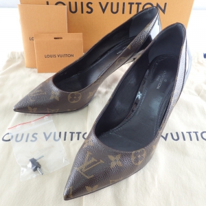ルイヴィトン シェリー・ライン モノグラム柄 パンプス 最新の買取相場ご紹介