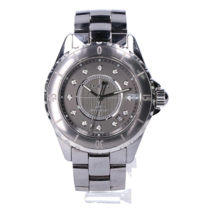 シャネル  J12 H3242 12Pダイヤ 自動巻き 腕時計 最新の買取相場ご紹介