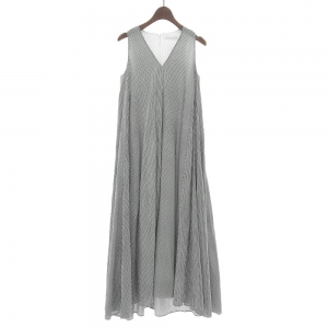 マリハ ストライプ ノースリーブ ワンピース 最新の買取相場ご紹介