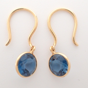 マリハ K18 プリズム カラーストーン ピアス 最新の買取相場ご紹介