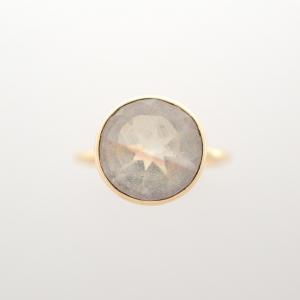 マリハ 750 レインボームーンストーン Earth Drops リング 最新の買取相場ご紹介