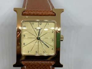 エルメス HH1.501 Hウォッチ クォーツ腕時計 最新の買取相場ご紹介