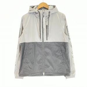 ムータ MMMK-443219 SOLOTEX ストレッチ ジップパーカー 最新の買取相場ご紹介