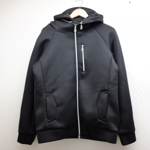 ムータ YMMX-180403 ロゴ 2WAY ボンディングパーカー 最新の買取相場ご紹介