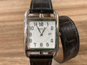 エルメス CC2.710 アリゲーターベルト ケープコッド ドゥブルトゥール クォーツ腕時計 最新の買取相場ご紹介